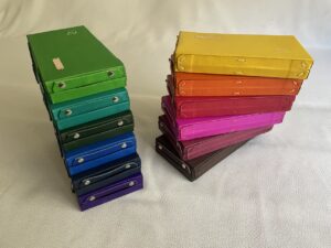 Estuche de cuero para 18 lápices de madera gruesos